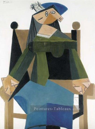 Femme assise dans un fauteuil 6 1941 cubiste Pablo Picasso Peintures à l'huile